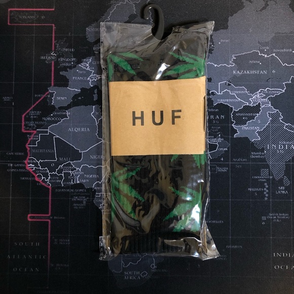 HUF socks - Picture 1 of 2
